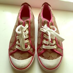 Size 6 Coach Tennis Shoes